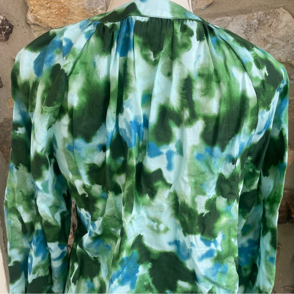 TUCKERNUCK Deep Lagoon Luca Puff Sleeve Button Down Blouse $178 - Picture 12 of 16
